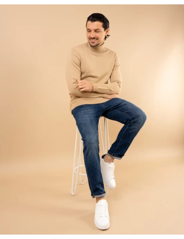 Pull col roulé