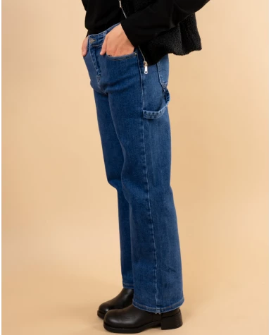 Jean attache