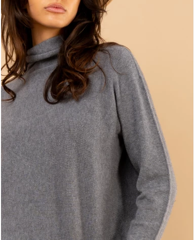 Pull col haut