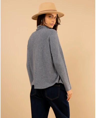 Pull col haut