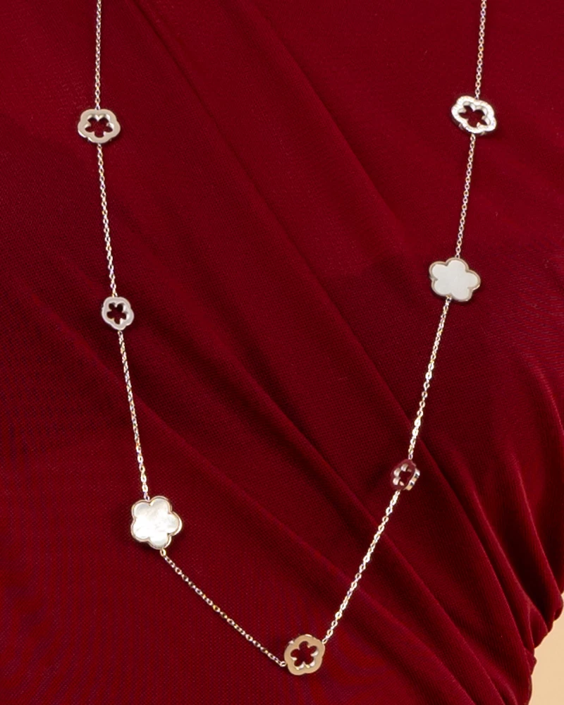 Collier fleurs