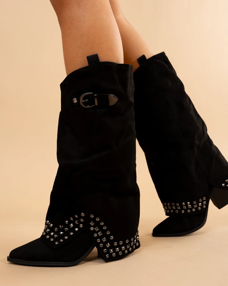 Bottes revers clous