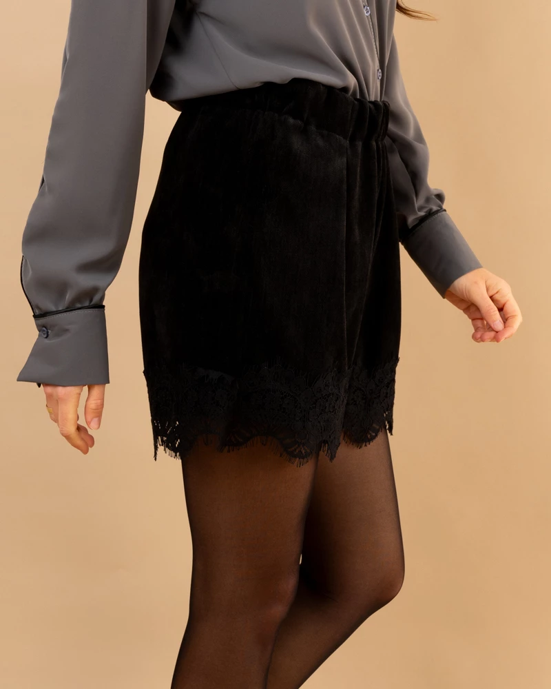 Short bas dentelle