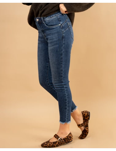 Jean slim bas used