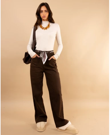 Jean choco foulard