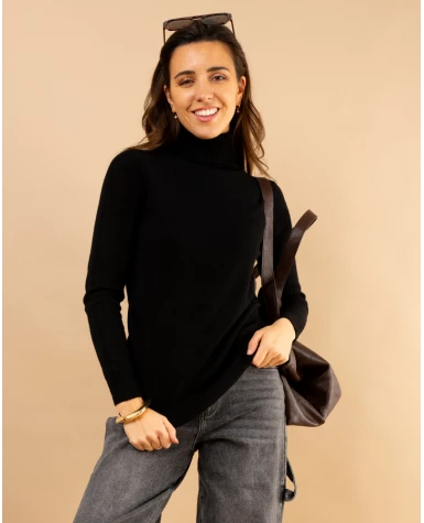 Pull col roulé