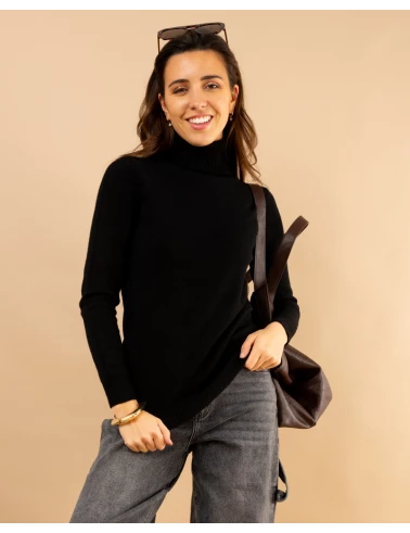 Pull col roulé