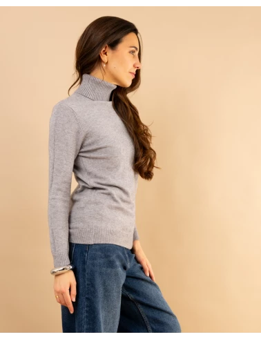 Pull col roulé