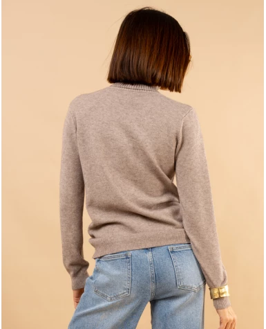 Pull col roulé