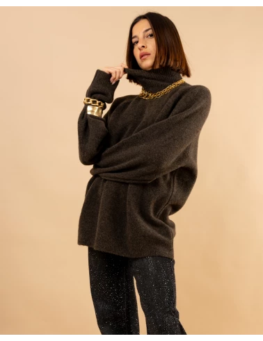 Pull col droit