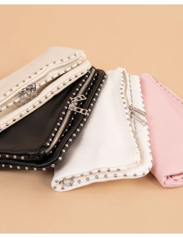 Pochette clous