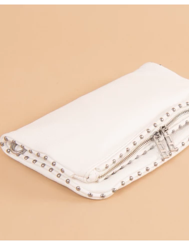 Pochette clous