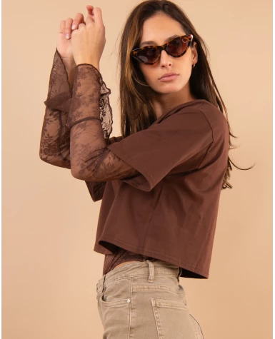 T- Shirt + body dentelle