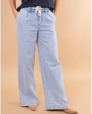 Jean bleu large lacet