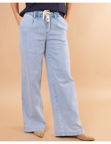 Jean bleu large lacet