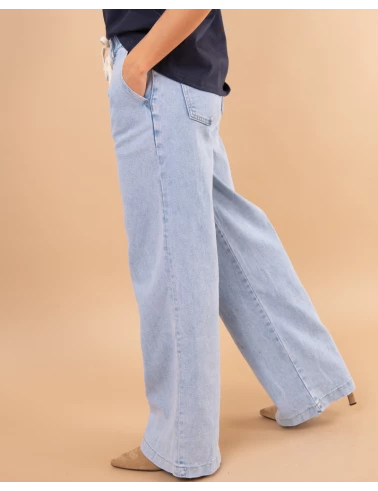 Jean bleu large lacet