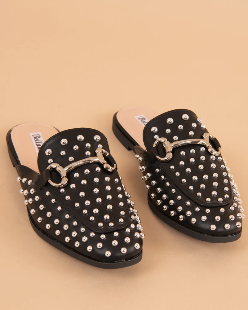 Mules clous