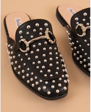 Mules clous