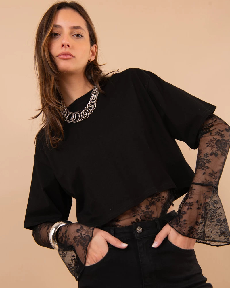 T- Shirt + body dentelle