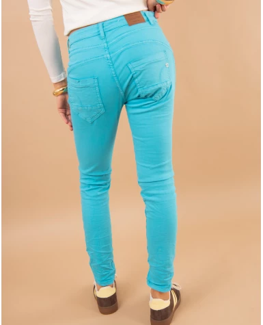 Jean boyfriend couleur