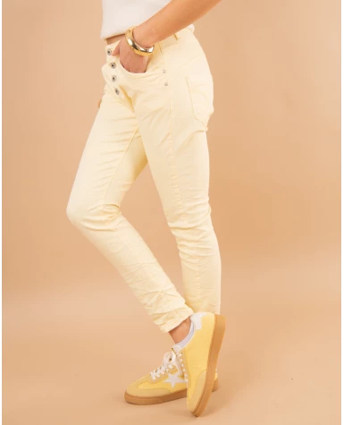 Jean boyfriend couleur