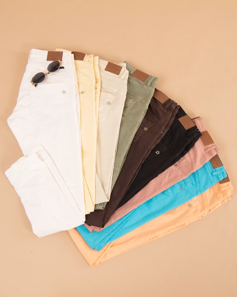 Jean boyfriend couleur