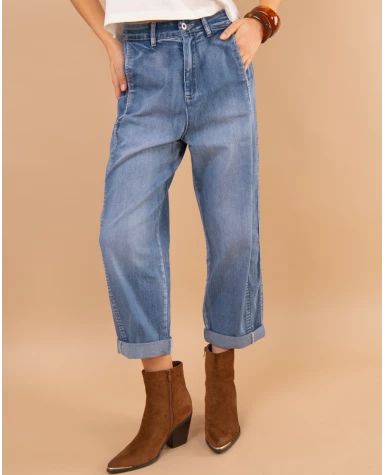 Slouchy