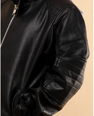 Veste simili