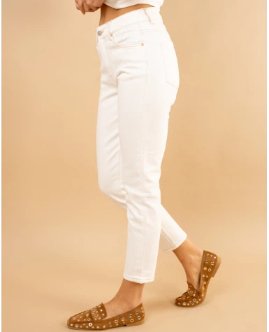 Jean mom