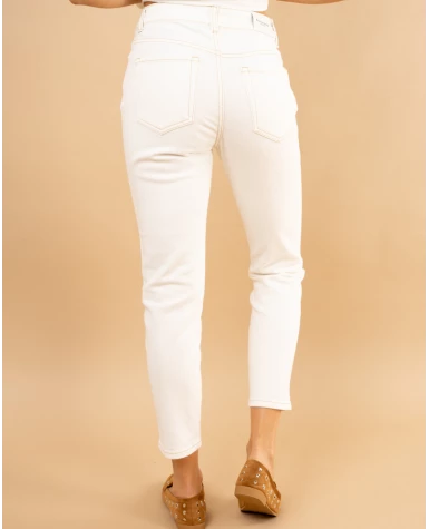 Jean mom