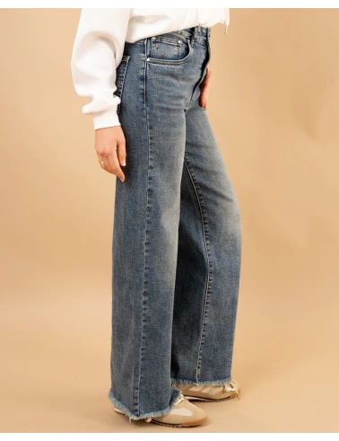Jean large dirty