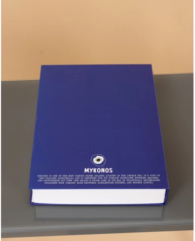 Livre décoratif