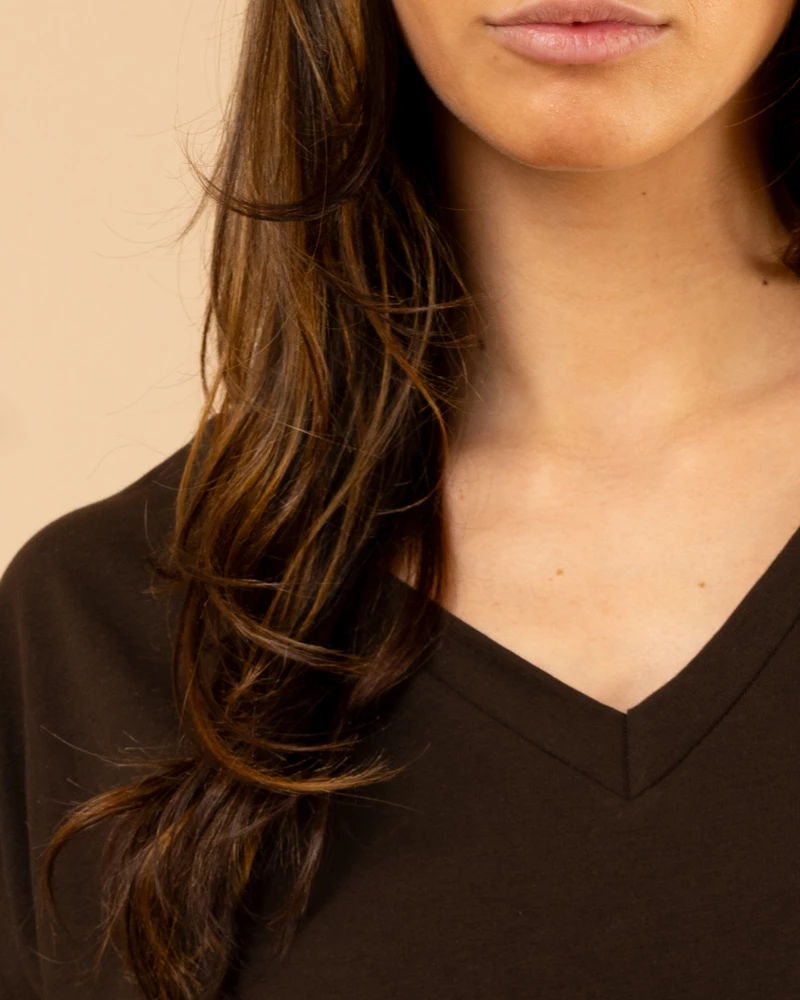 T-shirt col en v