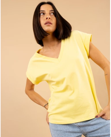 T-shirt col en v