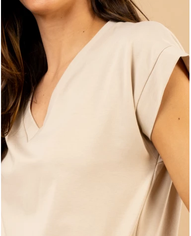 T-shirt col en v