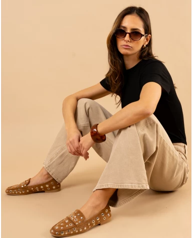 Pantalon boutons décalés