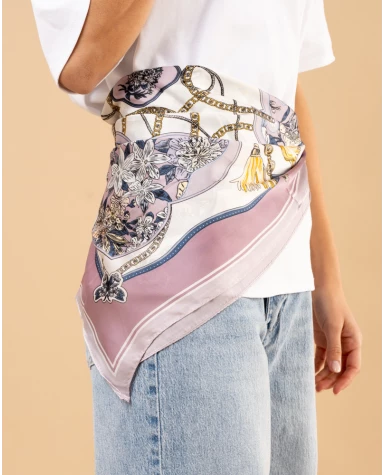 Foulard pompons