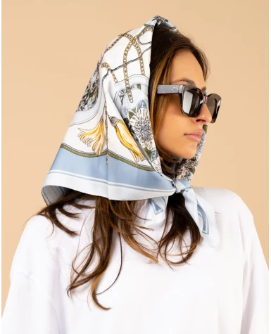 Foulard pompons