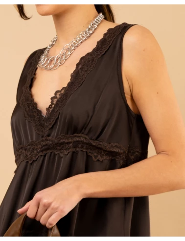 Robe dentelle