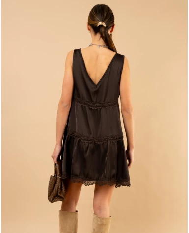 Robe dentelle