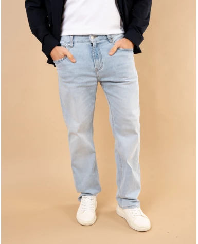 Jean relaxed straight