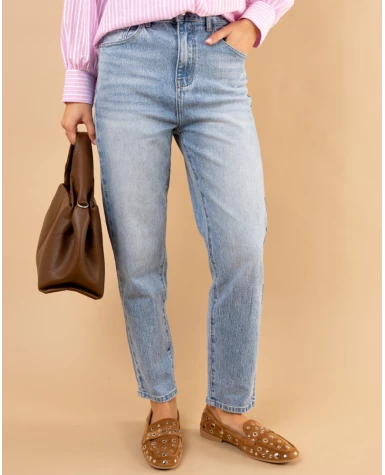 Jean mom
