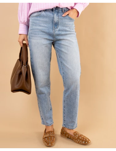 Jean mom