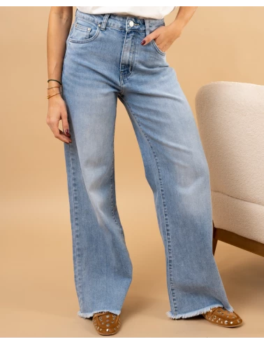 Jean large dirty