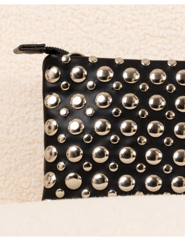 Pochette clous