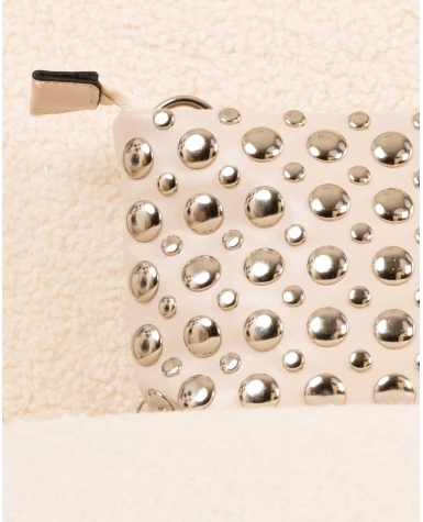 Pochette clous