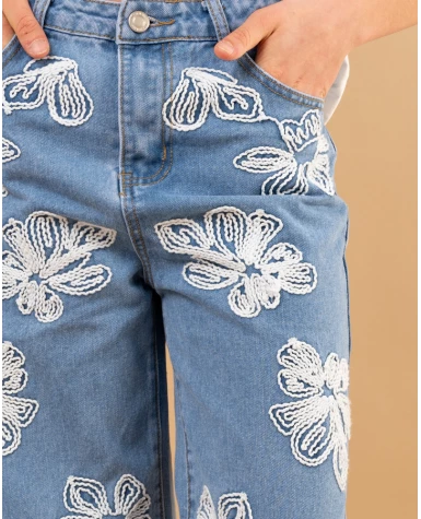 Jean fleurs brodées