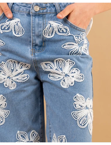 Jean fleurs brodées