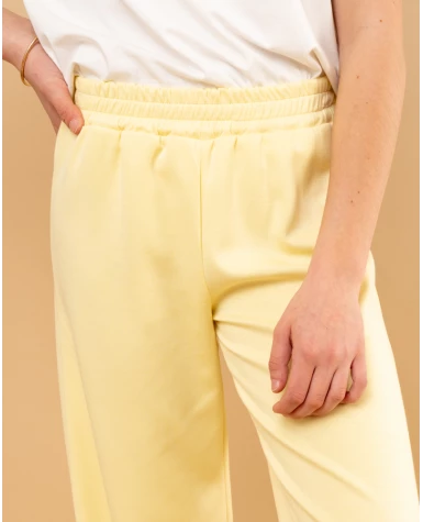 Jogging large