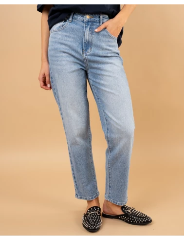 Jean mom